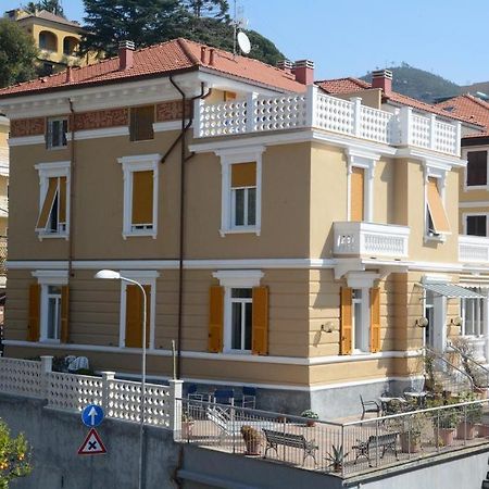 Hotel Ines Varazze Εξωτερικό φωτογραφία
